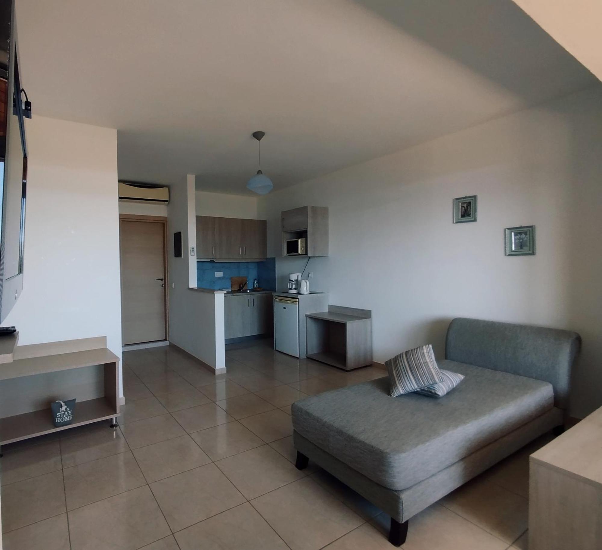 Alexena Apartments 아기아갈리니 외부 사진